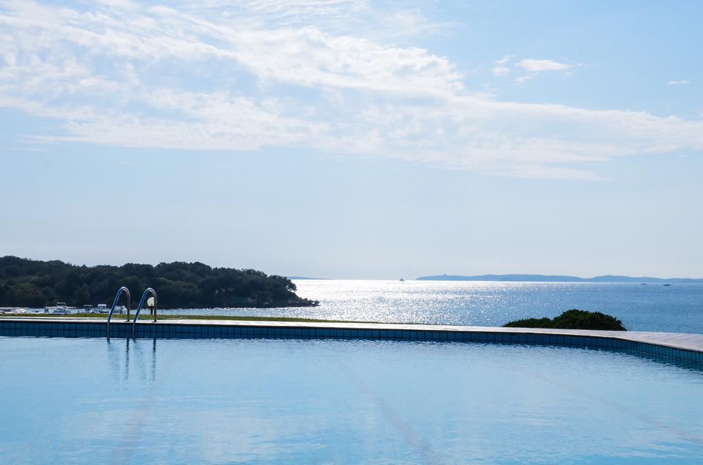 Residence Porto Mannu Palau Esterno foto