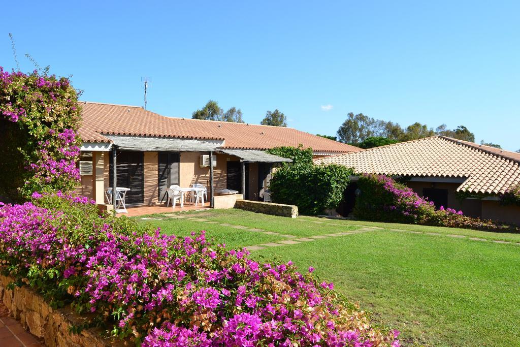 Residence Porto Mannu Palau Esterno foto